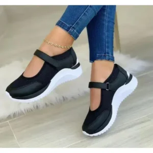 Doiljoi Casual Velcro Platform Plus Size Mesh Sneakers