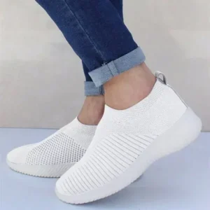 Doiljoi Women Fashion Fly Woven Breathable Sneakers