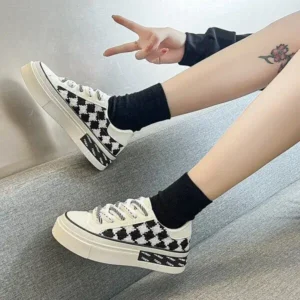 Doiljoi Women Fashion Platform Checkerboard Canvas Sneakers